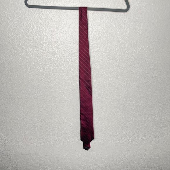 Calvin Klein Mens One Size Silk Burgundy Red Diagonal Striped Pattern Neck Tie - Picture 4 of 5